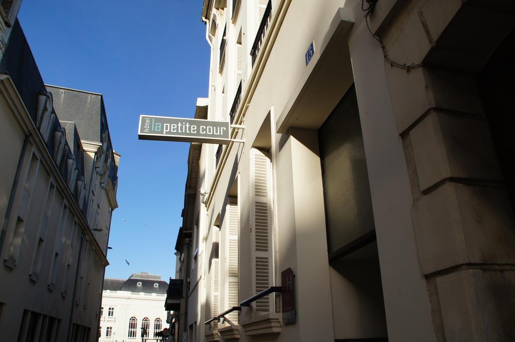 La Petite Cour Hotel Trouville-sur-Mer Esterno foto